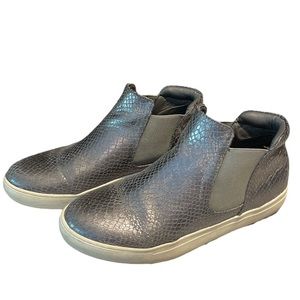 Coconuts slip on shoes snakeprint